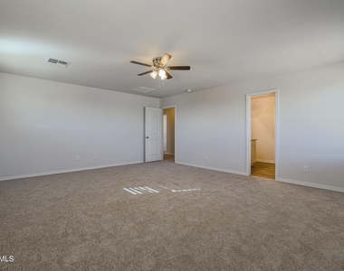 110 E Impala Place - Photo Thumbnail 14