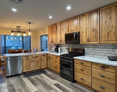 304 N Mogollon Trail - Photo Thumbnail 4