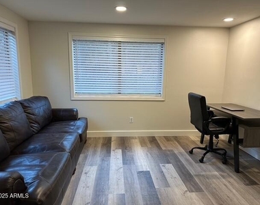 304 N Mogollon Trail - Photo Thumbnail 3