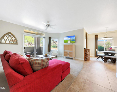5335 E Shea Boulevard - Photo Thumbnail 1