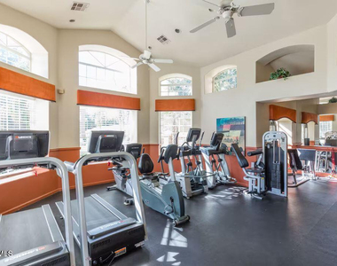 5335 E Shea Boulevard - Photo Thumbnail 15
