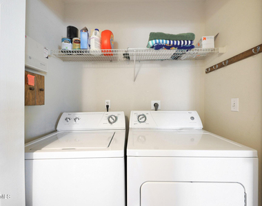 5335 E Shea Boulevard - Photo Thumbnail 9