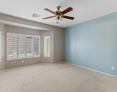 42181 W Basie Lane - Photo Thumbnail 14