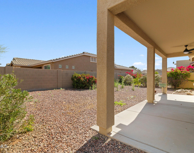 42181 W Basie Lane - Photo Thumbnail 18