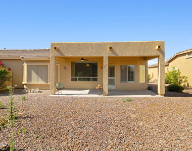 42181 W Basie Lane - Photo Thumbnail 21