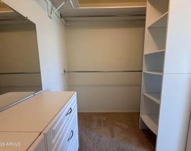 4849 E Lake Point Circle - Photo Thumbnail 14