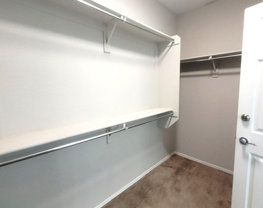 25925 W Tonto Lane - Photo Thumbnail 16