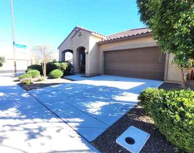 25925 W Tonto Lane - Photo Thumbnail 1