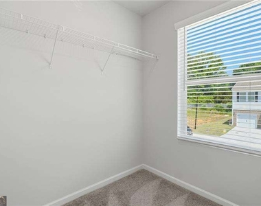 157 Village Green Drive - Photo Thumbnail 21