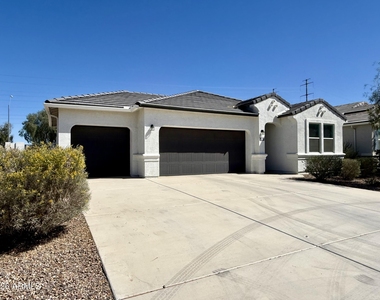 2207 S 46th Street - Photo Thumbnail 1