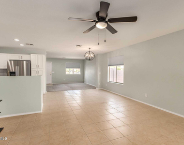 17618 W Calavar Road - Photo Thumbnail 8