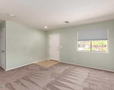 17618 W Calavar Road - Photo Thumbnail 4