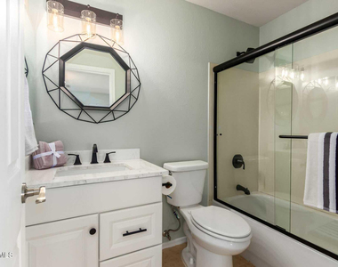 17618 W Calavar Road - Photo Thumbnail 14