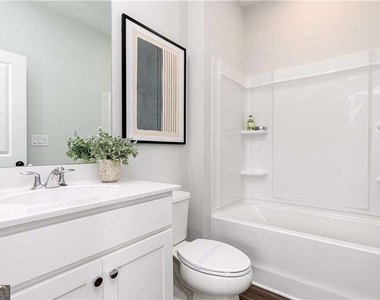 1422 Creekside Circle Nw - Photo Thumbnail 13