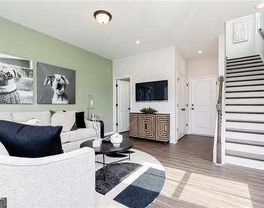 1422 Creekside Circle Nw - Photo Thumbnail 14
