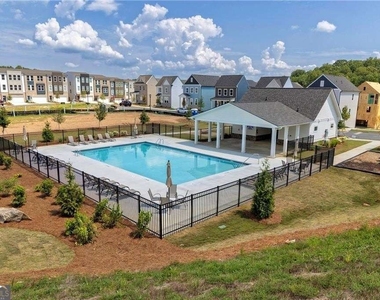 1422 Creekside Circle Nw - Photo Thumbnail 18