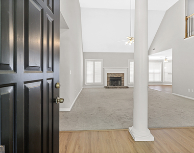 15 Abby Court - Photo Thumbnail 6