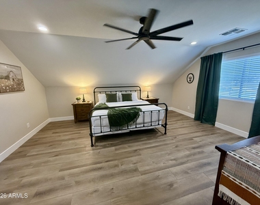211 S Dakota Street - Photo Thumbnail 14