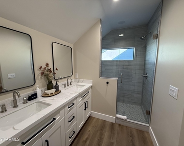 211 S Dakota Street - Photo Thumbnail 19