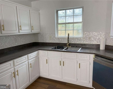 1754 Soapstone Court - Photo Thumbnail 6