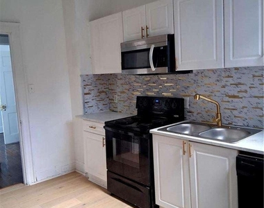 3435 Hillcrest Road - Photo Thumbnail 4