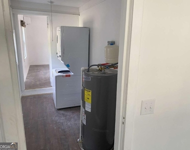 348 Hortman Avenue - Photo Thumbnail 11