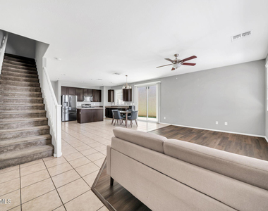 7770 W Alvarado Road - Photo Thumbnail 6