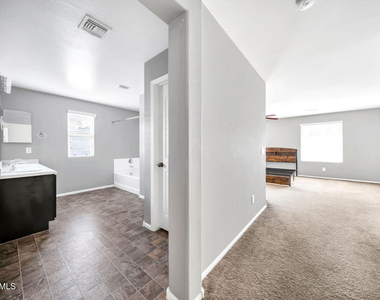 7770 W Alvarado Road - Photo Thumbnail 19