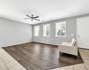 7770 W Alvarado Road - Photo Thumbnail 5