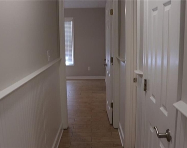 1091 Pine Acre Drive - Photo Thumbnail 8
