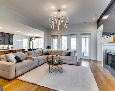 155 Dean Drive - Photo Thumbnail 8