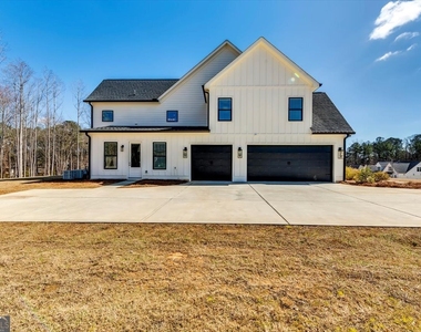 155 Dean Drive - Photo Thumbnail 2