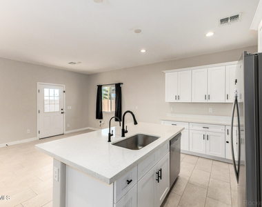 10019 W Monaco Boulevard - Photo Thumbnail 8