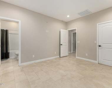 10019 W Monaco Boulevard - Photo Thumbnail 11