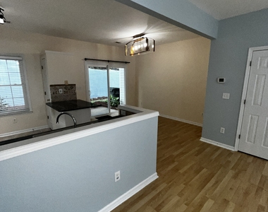 4645 Valais Court - Photo Thumbnail 39