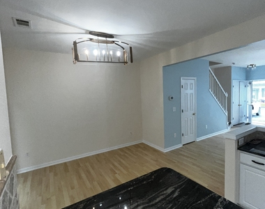 4645 Valais Court - Photo Thumbnail 42