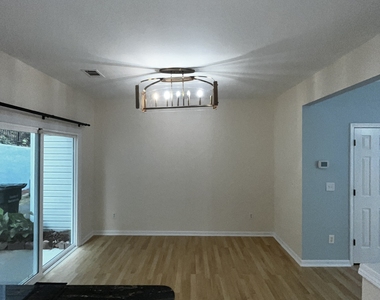 4645 Valais Court - Photo Thumbnail 41