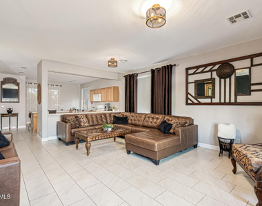 7007 E Keats Avenue - Photo Thumbnail 3