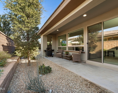 678 E Cobble Stone Drive - Photo Thumbnail 10