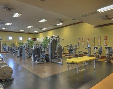 678 E Cobble Stone Drive - Photo Thumbnail 35