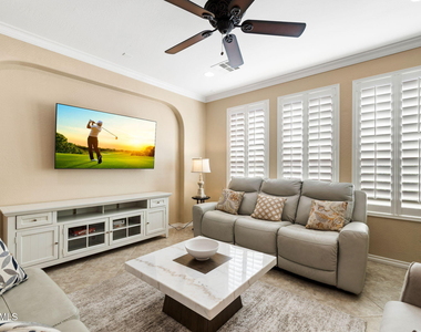 1732 E Vesper Trail - Photo Thumbnail 4