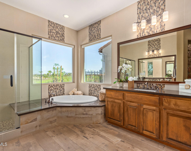 628 E Peach Tree Street - Photo Thumbnail 18