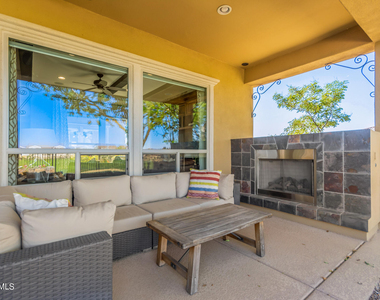 628 E Peach Tree Street - Photo Thumbnail 30