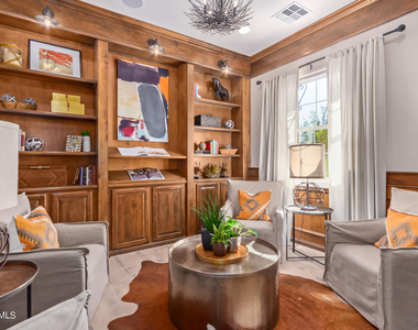 628 E Peach Tree Street - Photo Thumbnail 5