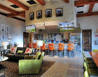 628 E Peach Tree Street - Photo Thumbnail 44