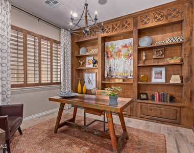 628 E Peach Tree Street - Photo Thumbnail 23