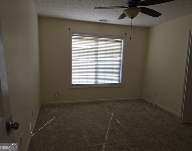 108 Talon Place - Photo Thumbnail 9