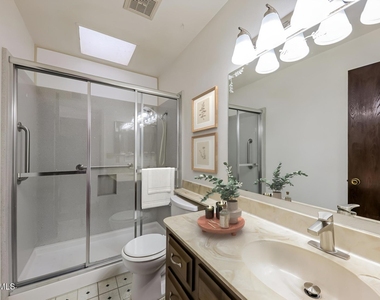 18422 N 30th Lane - Photo Thumbnail 23