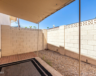 4848 N Woodmere Fairway -- - Photo Thumbnail 20