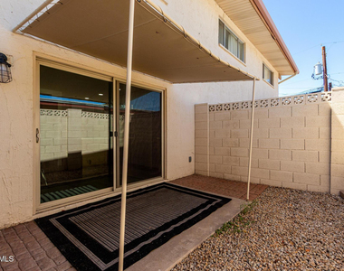 4848 N Woodmere Fairway -- - Photo Thumbnail 24